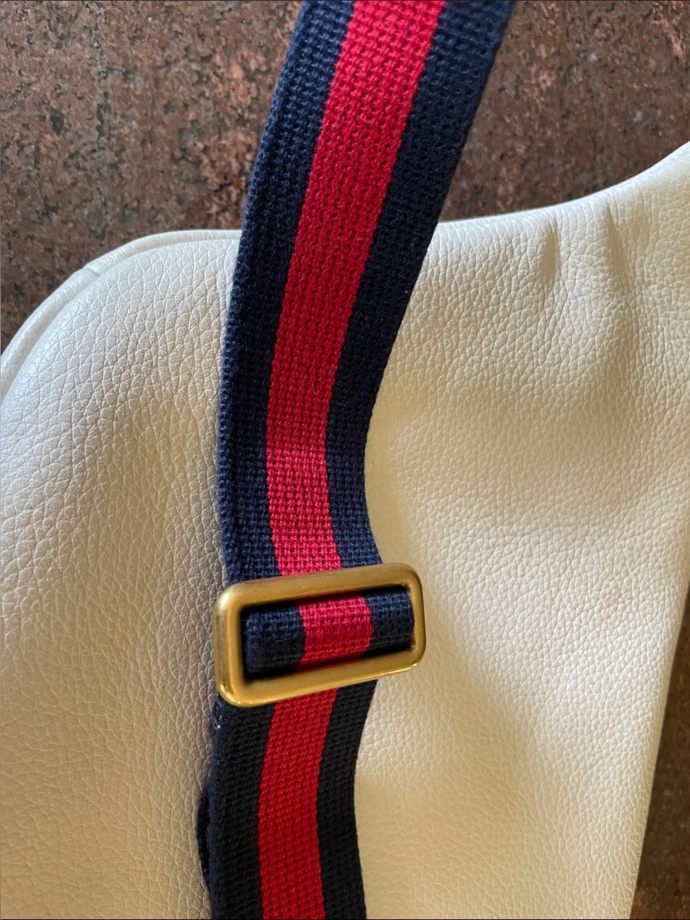 Gucci White Leather Belt Bag with Green and Red Web